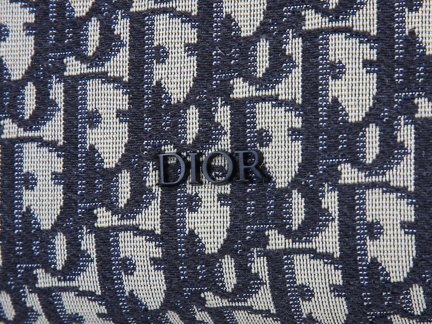 DIOR RIDER BACKPACK OBLIQUE JACQUARD BEIGE AND BLACK 40CM - Image 4