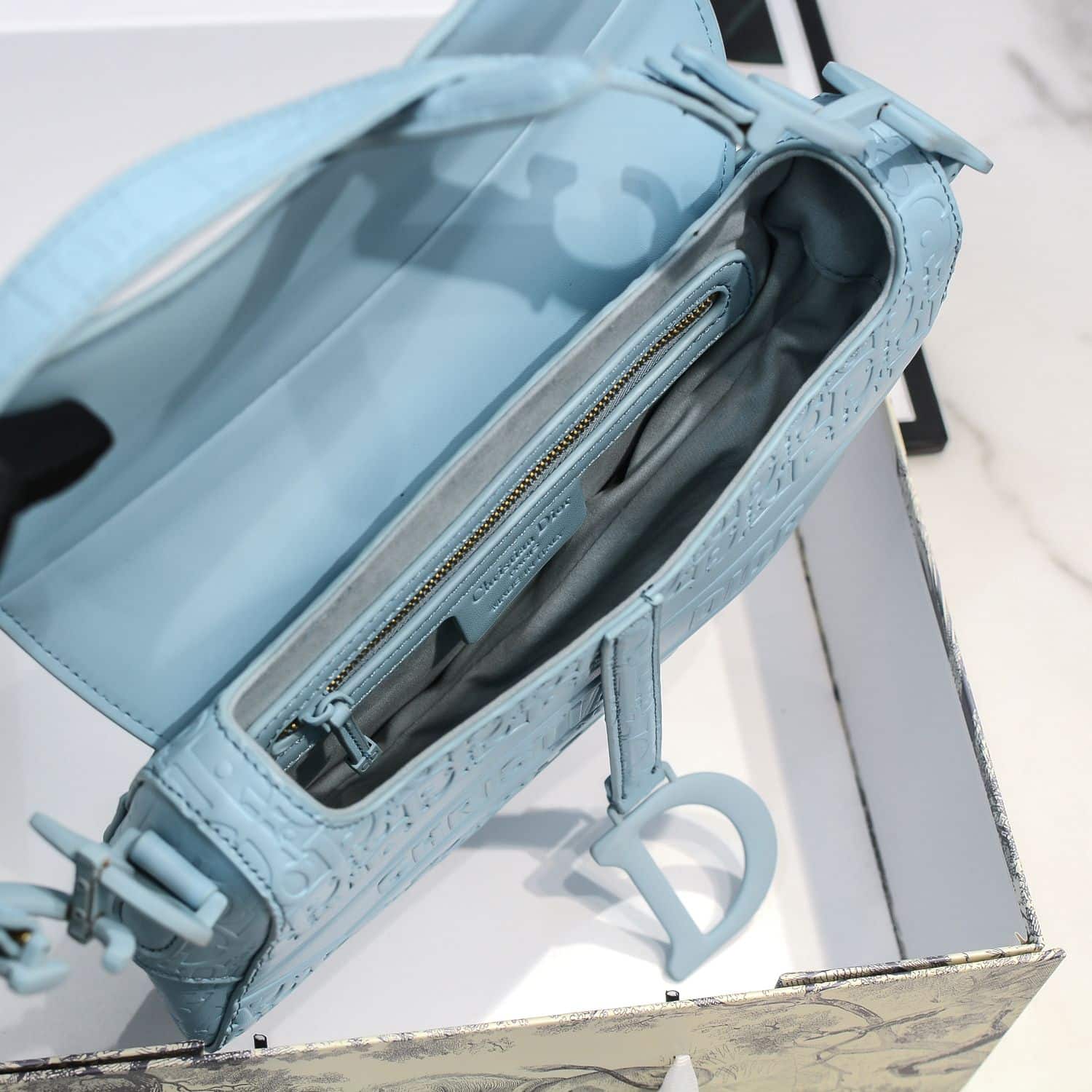DIOR SADDLE OBLIQUE EMBOSSED BLUE - Image 4
