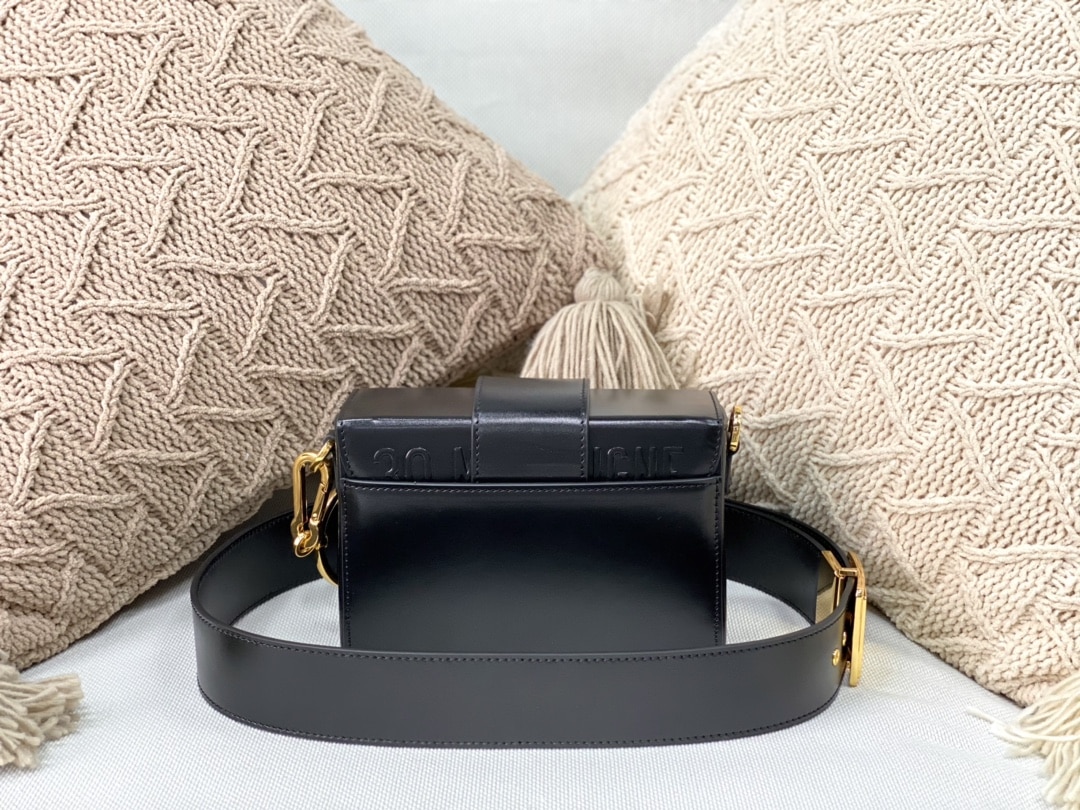 DIOR 30 MONTAIGNE MINI BLACK 19CM - Image 4