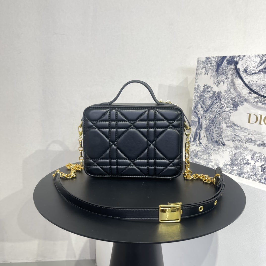 DIOR QUILTED MACROCANNAGE CALFSKIN CARO BOX CHAIN BAG BLACK - Image 5