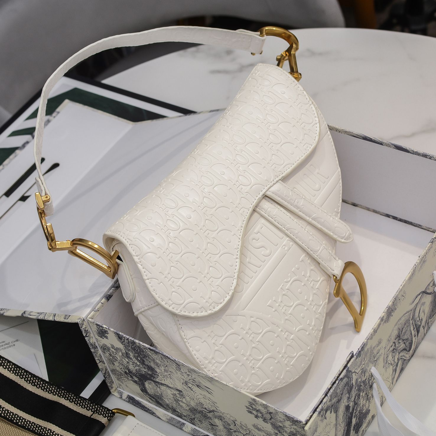 DIOR SADDLE OBLIQUE EMBOSSED WHITE - Image 7